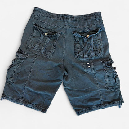 شورت سباحة رجالي من Riot Swim باللونين الأسود والرمادي