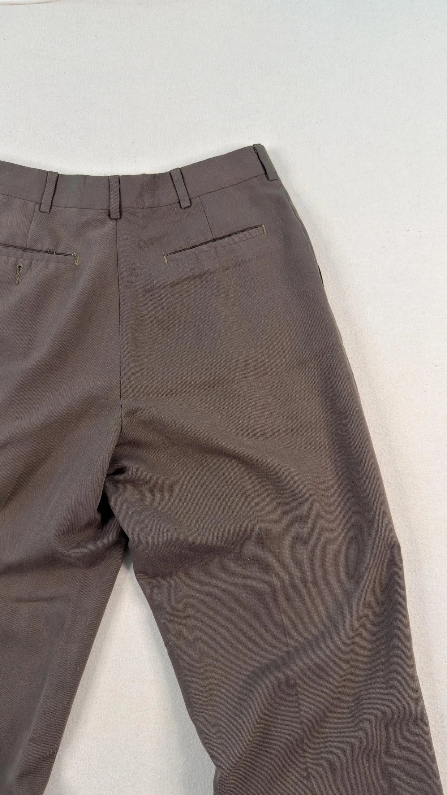 Vintage Brown Pleated Tailored Dress Trousers 32x32 – Minimal Straight Leg Pants
