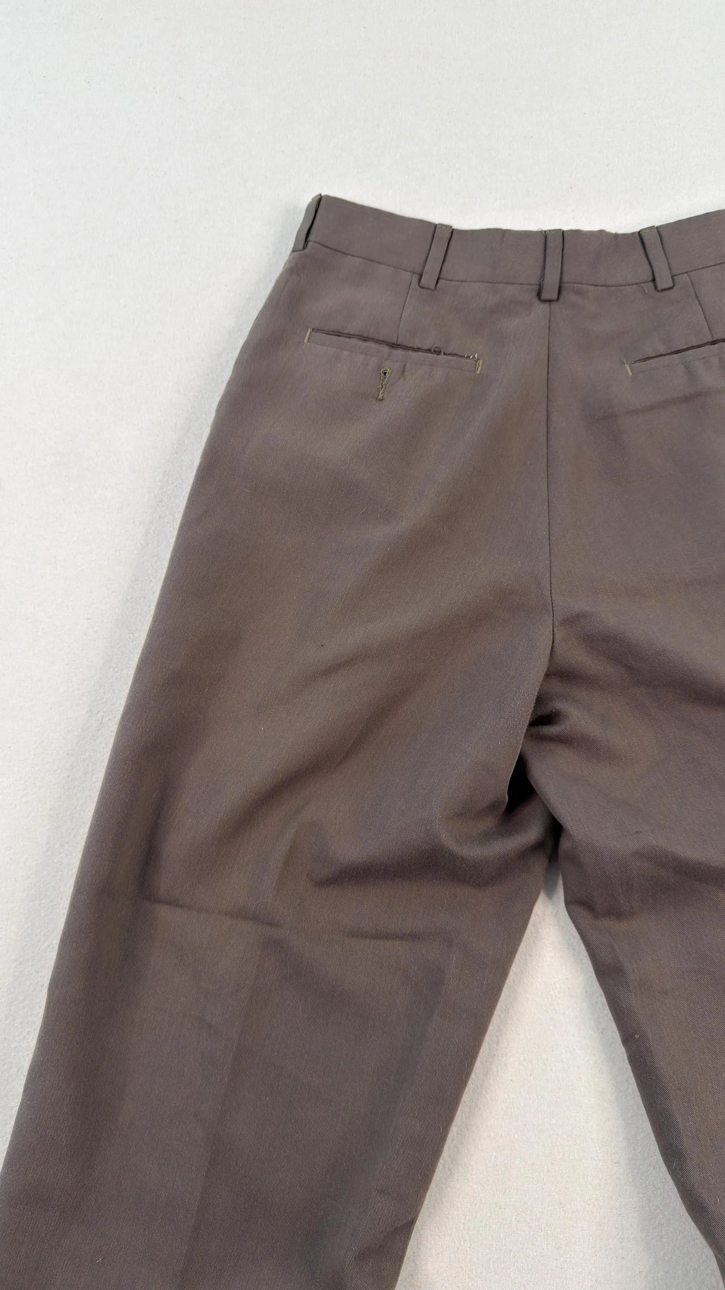Vintage Brown Pleated Tailored Dress Trousers 32x32 – Minimal Straight Leg Pants