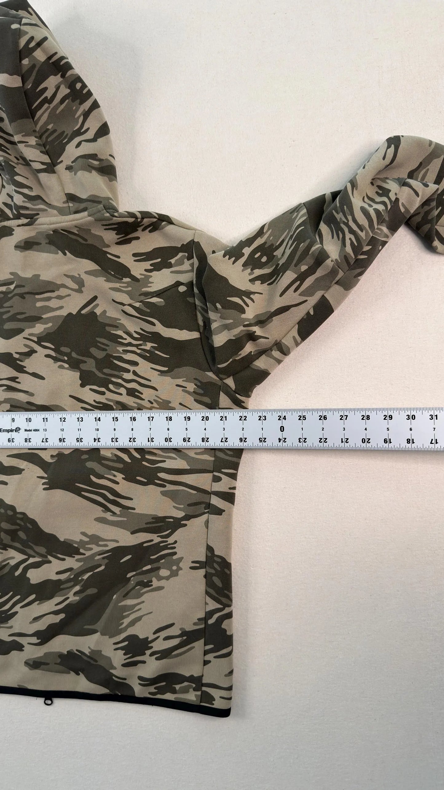 Vintage Nike Tiger Camo Full Zip Hoodie Olive Green Y2K Techwear Streetwear - Men’s Medium
