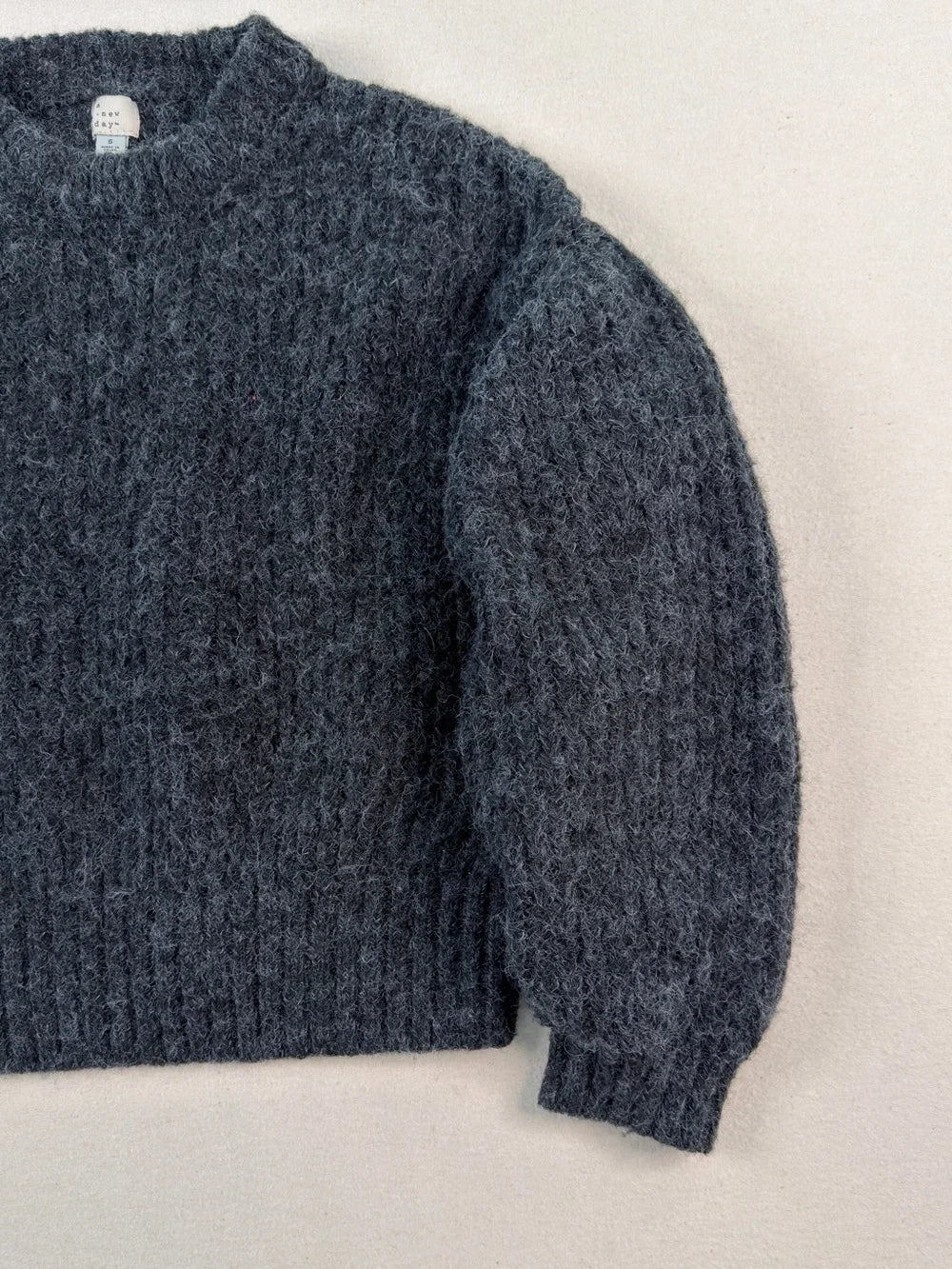 A New Day Charcoal Fuzzy Cropped Sweater – Soft Balloon Sleeve Knit Pullover