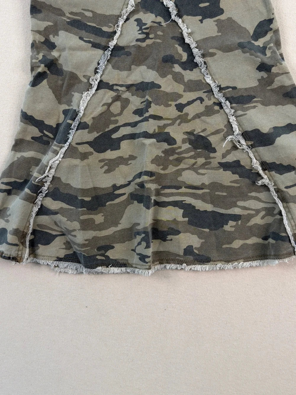 Mudd Y2K Camo Mermaid Maxi Skirt Size 10 | Low Rise Distressed Grunge Streetwear