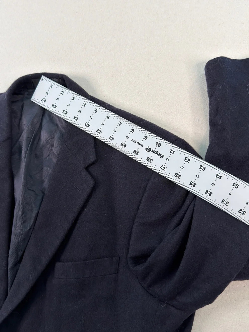 Vintage Gianfranco Ruffini Italy Black Wool Blazer Jacket 44R XL Quiet Luxury Minimalist